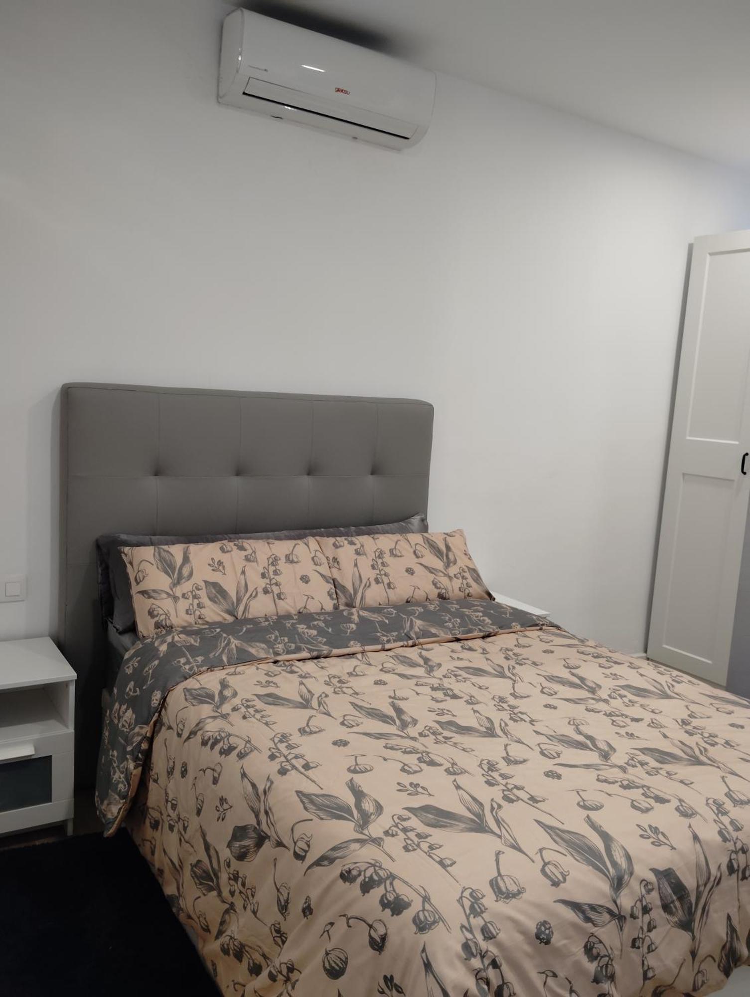 Apartamento Plaza Palmeras2 Apartment Burjassot Luaran gambar